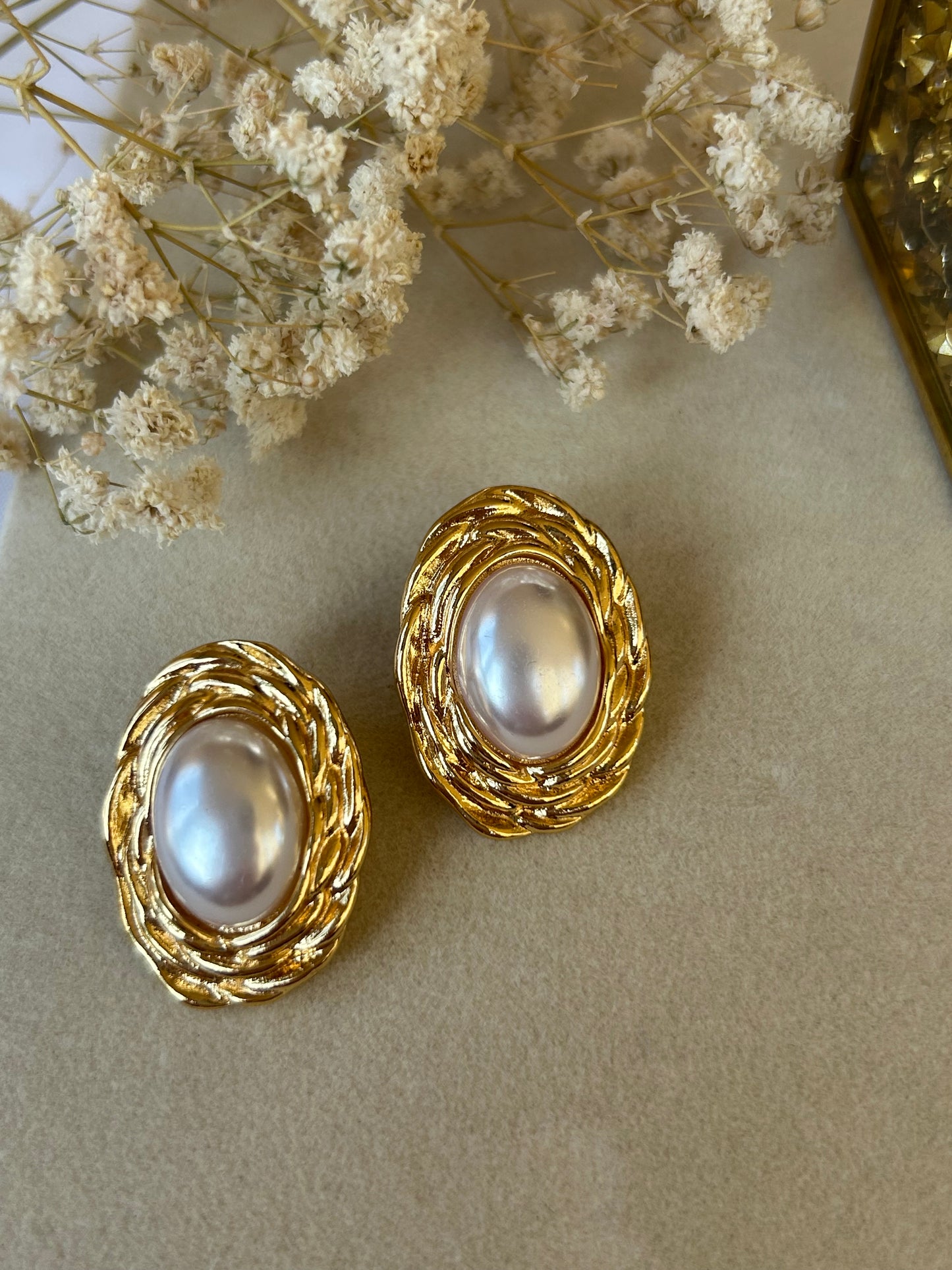 Pearl earrings