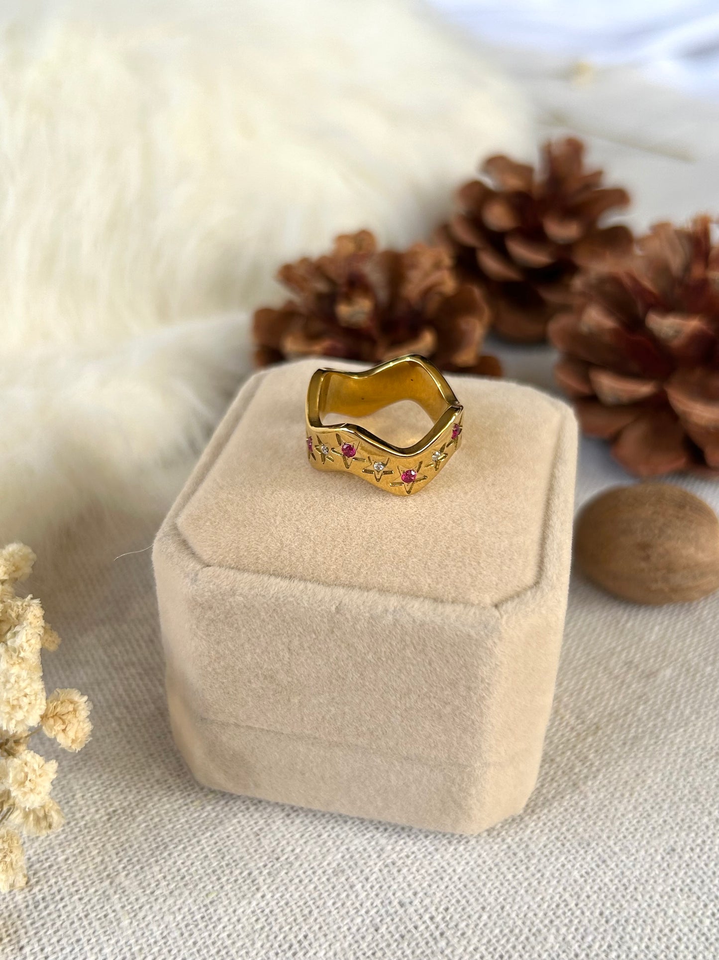 Shining Stars Ring