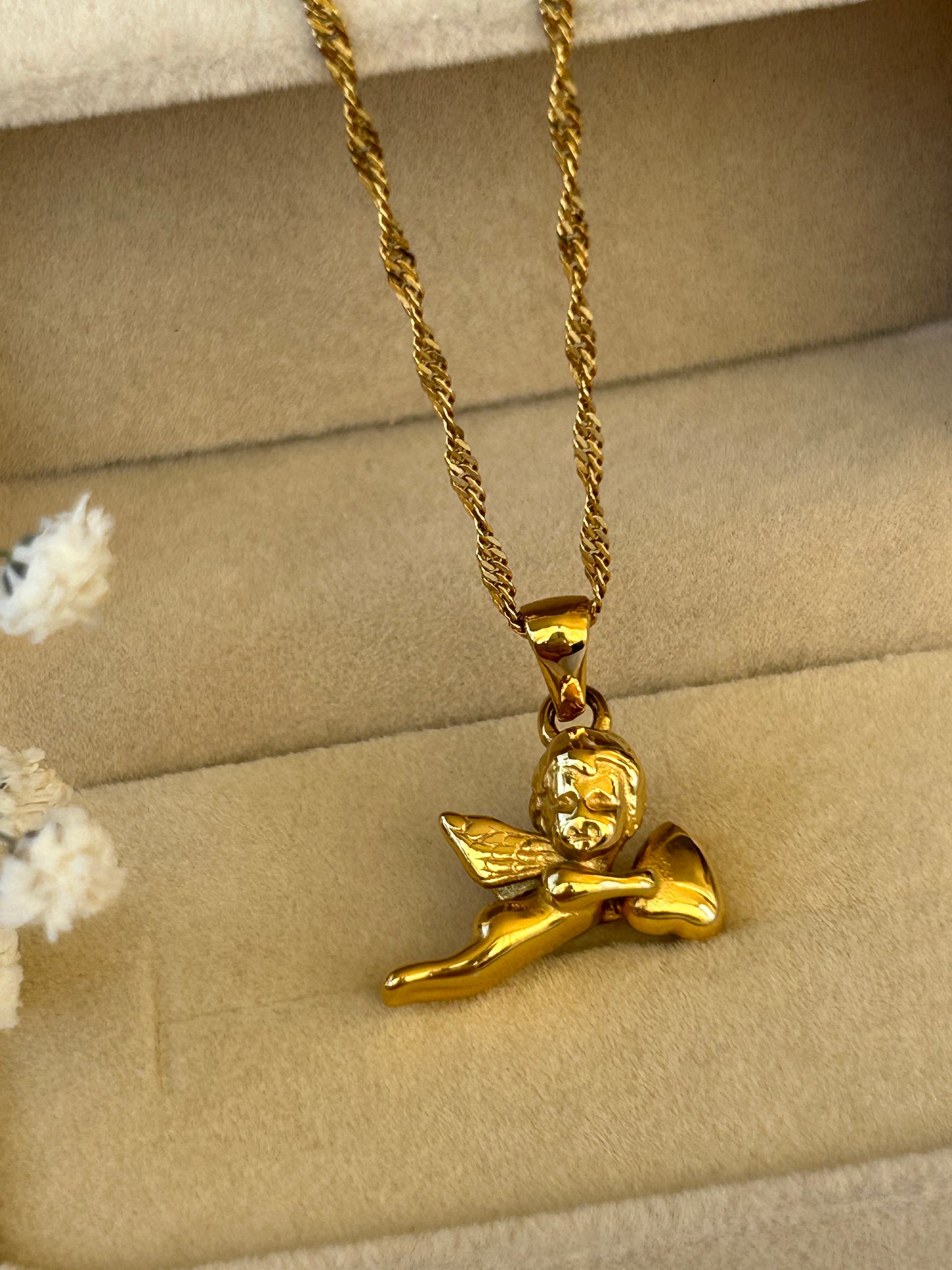 Child angel pendant