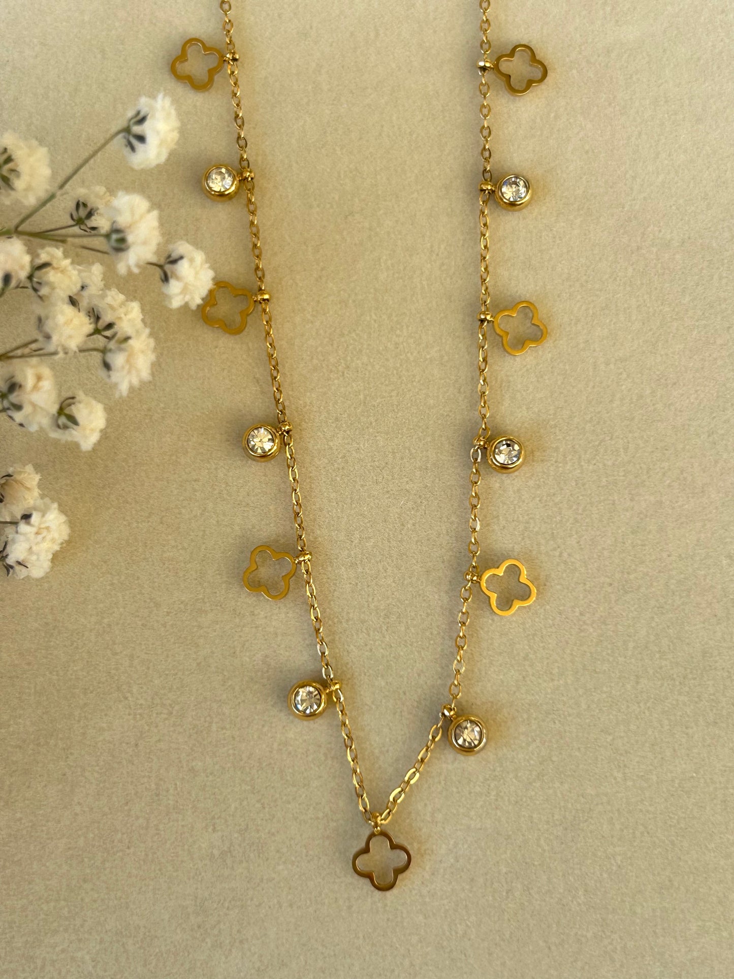 Four leaf clover necklace