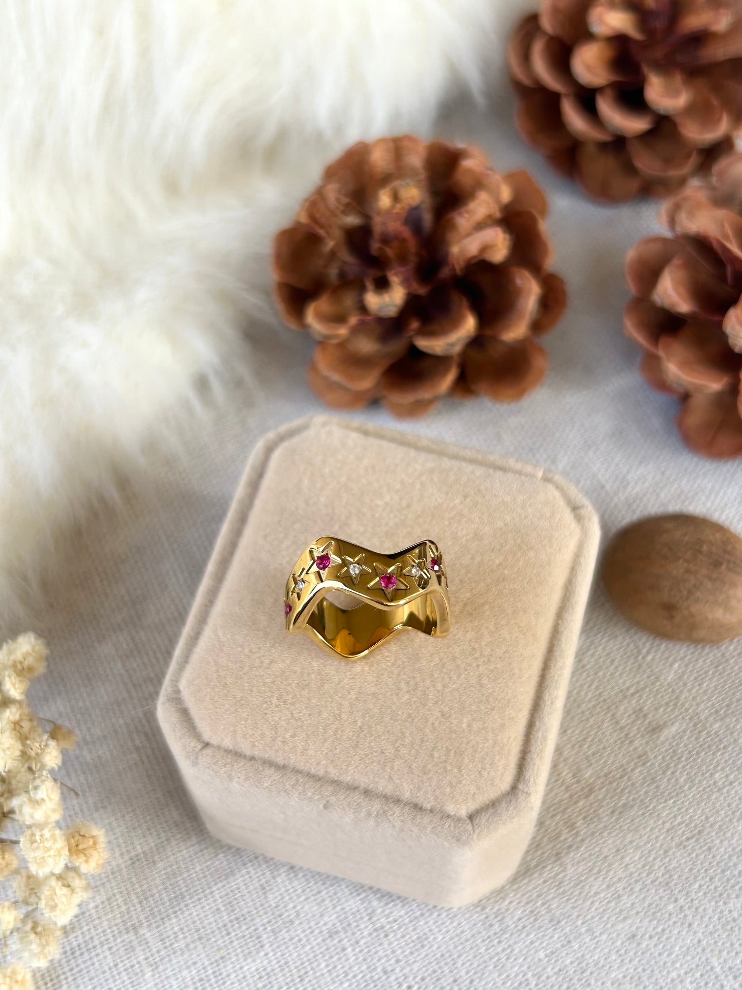 Shining Stars Ring