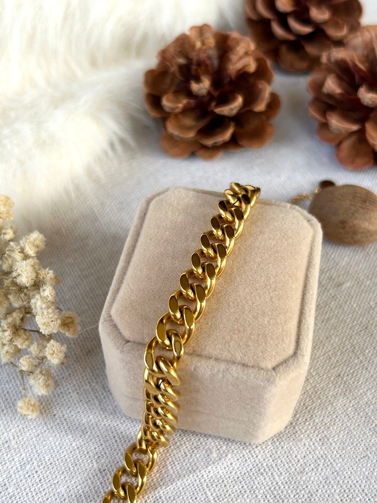 Heavy Chain Bracelet