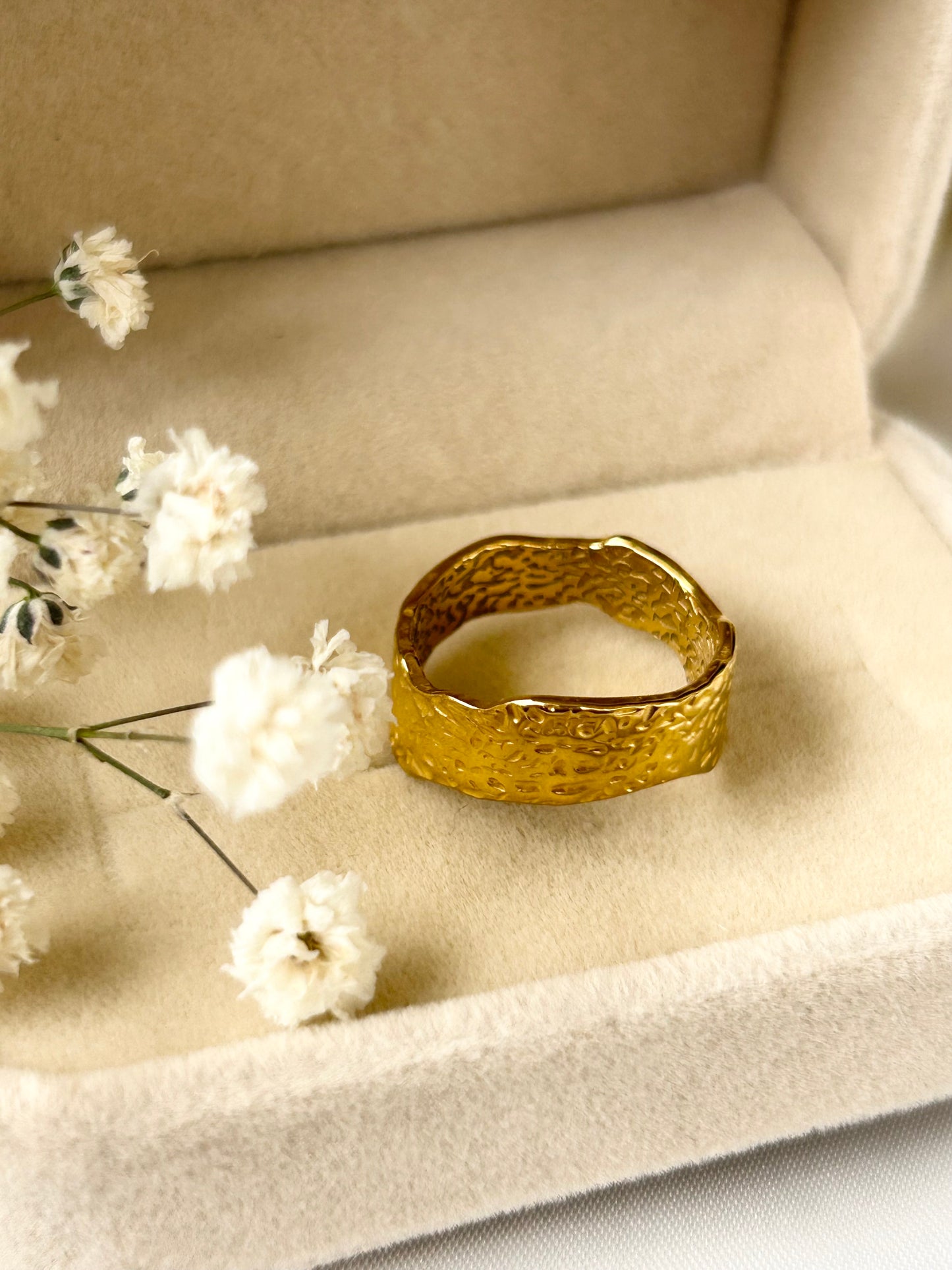 Vintage ring