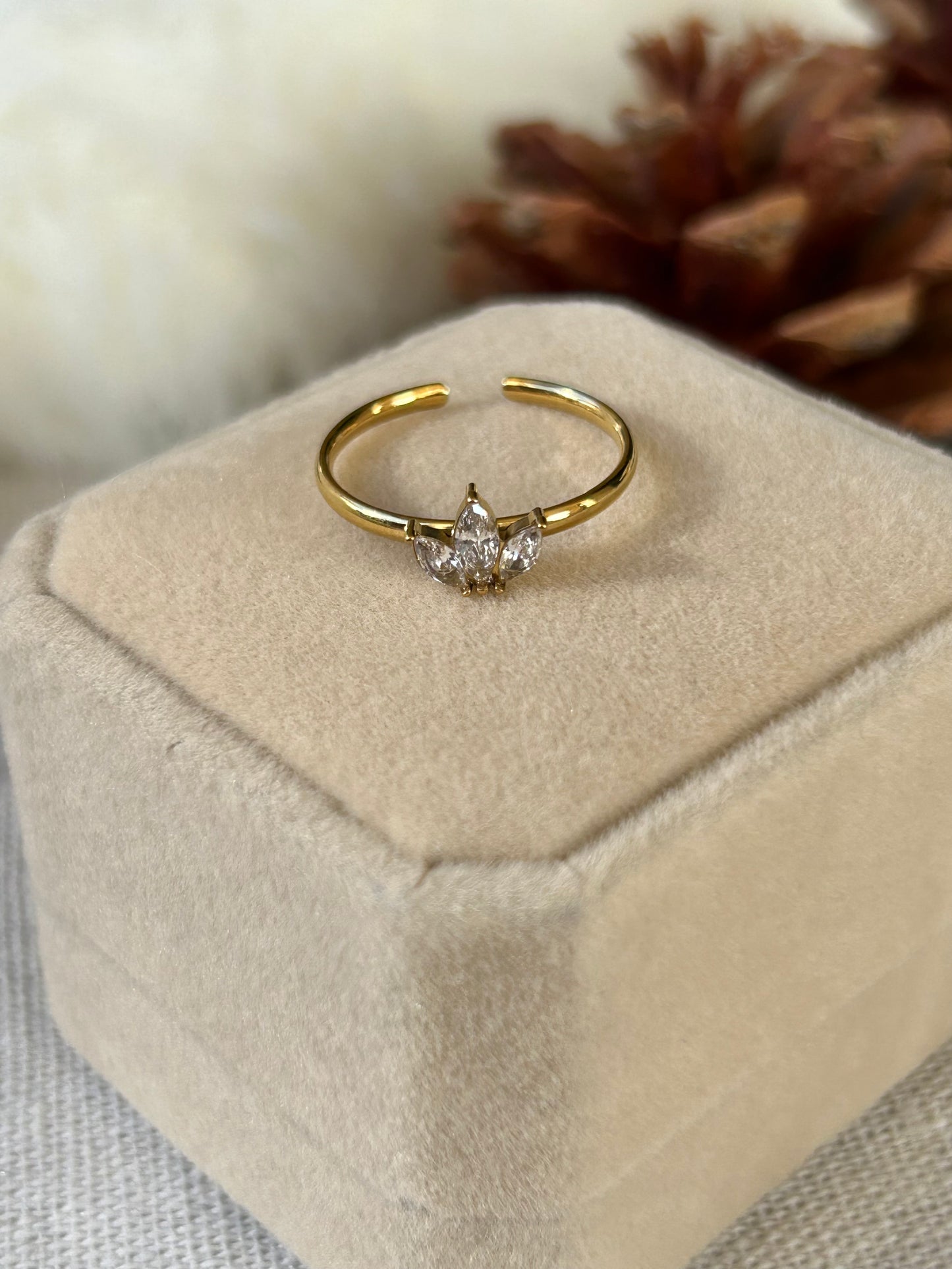 Kamarah Tiny Ring
