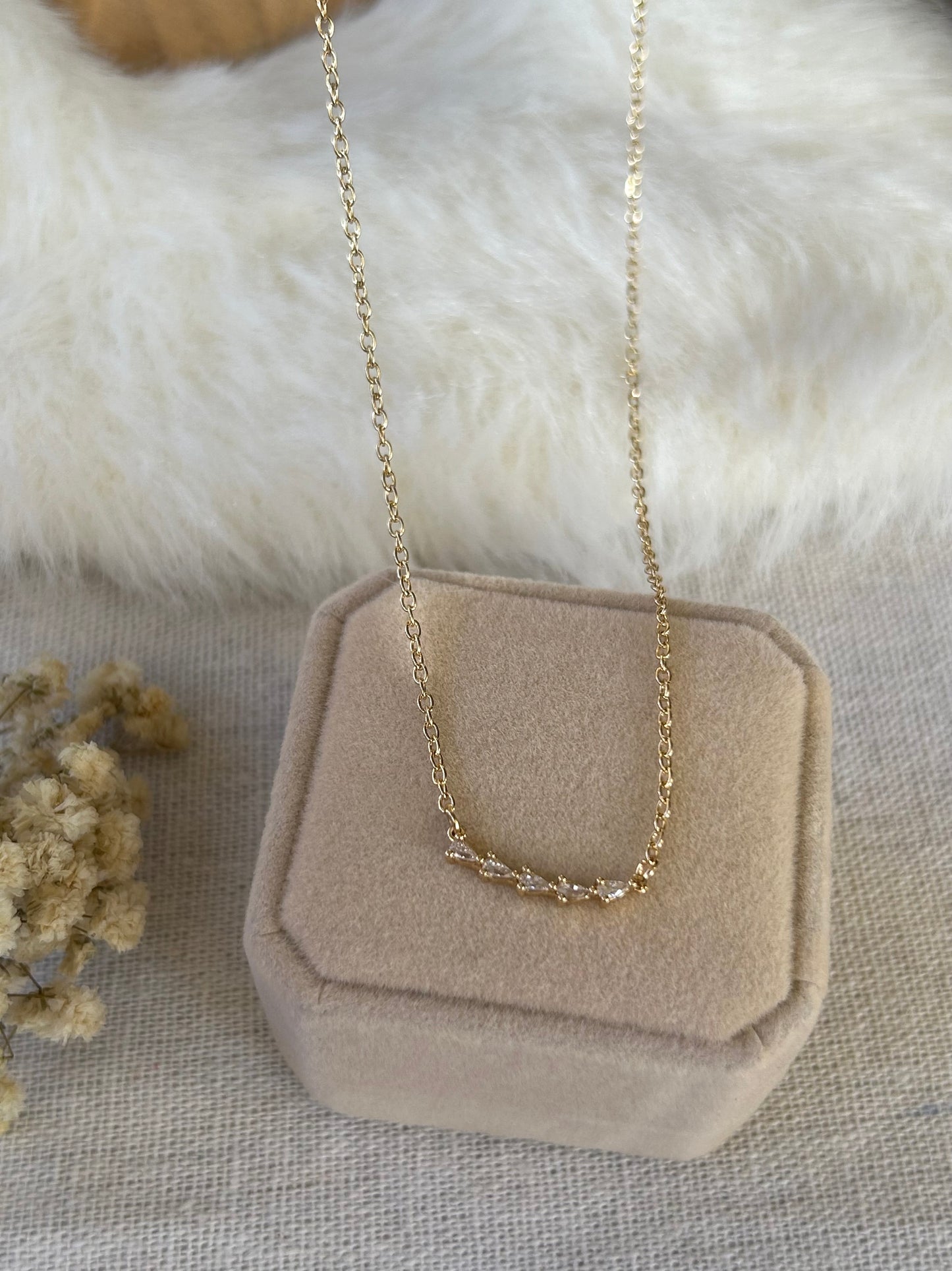 Simple Necklace